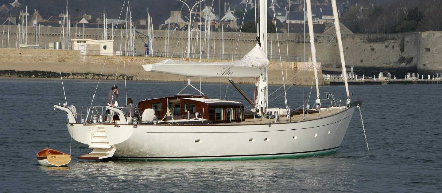 Modern - Classique S/Y Atao 82'